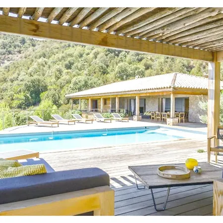 Elegant Family Summer House Porto-vecchio *